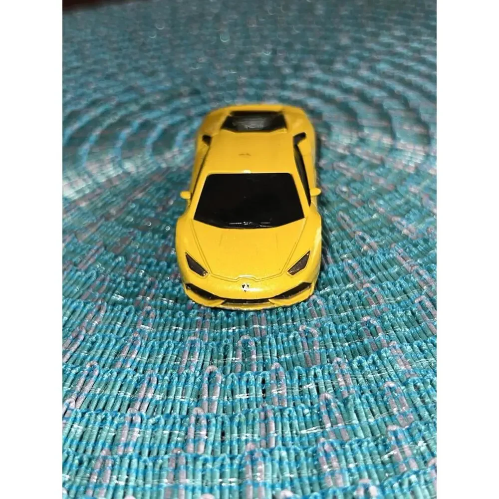 Maisto Lamborghini‎ Huracan LP610-4 Yellow  Diecast Car  1/64 Loose